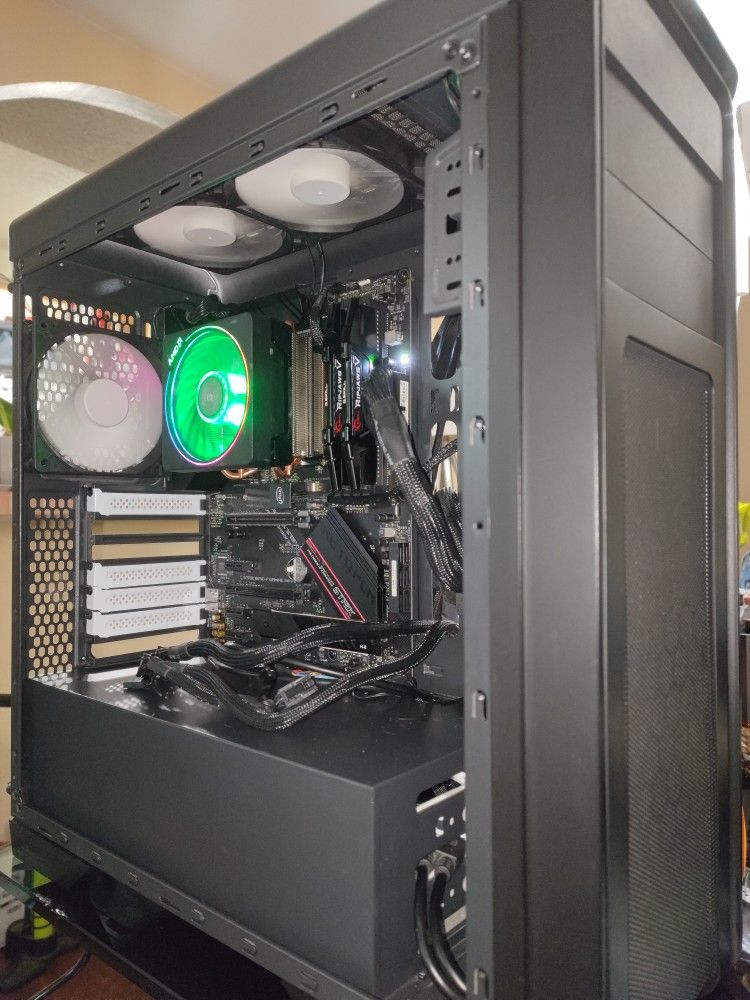 Gaming PC Ryzen 7 5700G B550 Strix