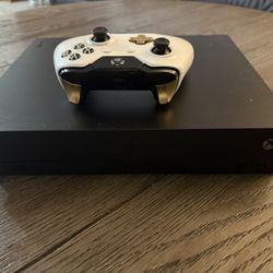 Xbox With 1 Controller 