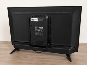 Insignia Flat Screen TV