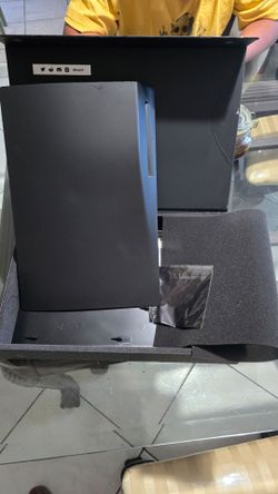 Play station 5 box