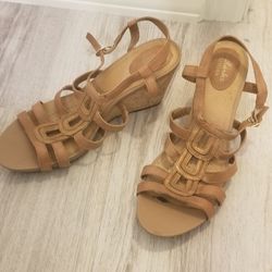 Ladies size 8