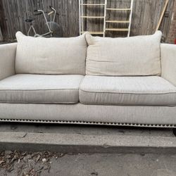 GORGEOUS 7 Ft COUCH