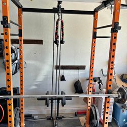 Power rack With Attachments 