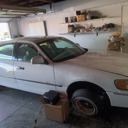 2002 Lincoln town car "hopper"