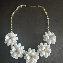 J Crew White Flower Cluster and Rhinestone Statement Necklace 2000's