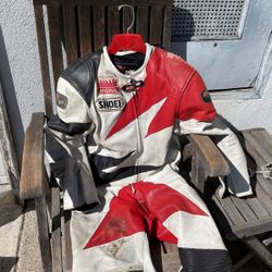 Size 56 Agv Leathers Used Good Starter Set