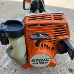 FS 55R STIHL TRIMER  Good Condition But it Need Carvurator Work it Turns On But Turns Off $95 Obo