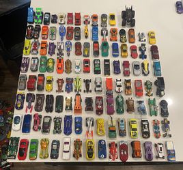 116 Vintage Hot Wheels Cars Collection