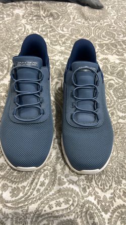 Men’s Skechers 9wide