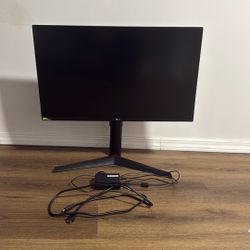 Lg UltraGear 27 Ips 144hz Qhd FreeSync Monitor With HDR Black