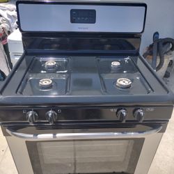 FRIGIDAIRE STAINLESS STEEL GAS STOVE 