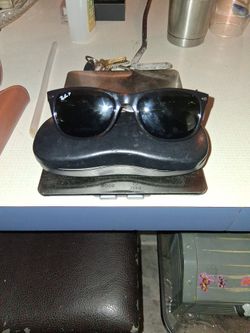 Ray Ban