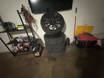 Asanti rims 22 two rims need to be repaired tires 65 percent