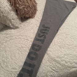 Nike women’s leggings M