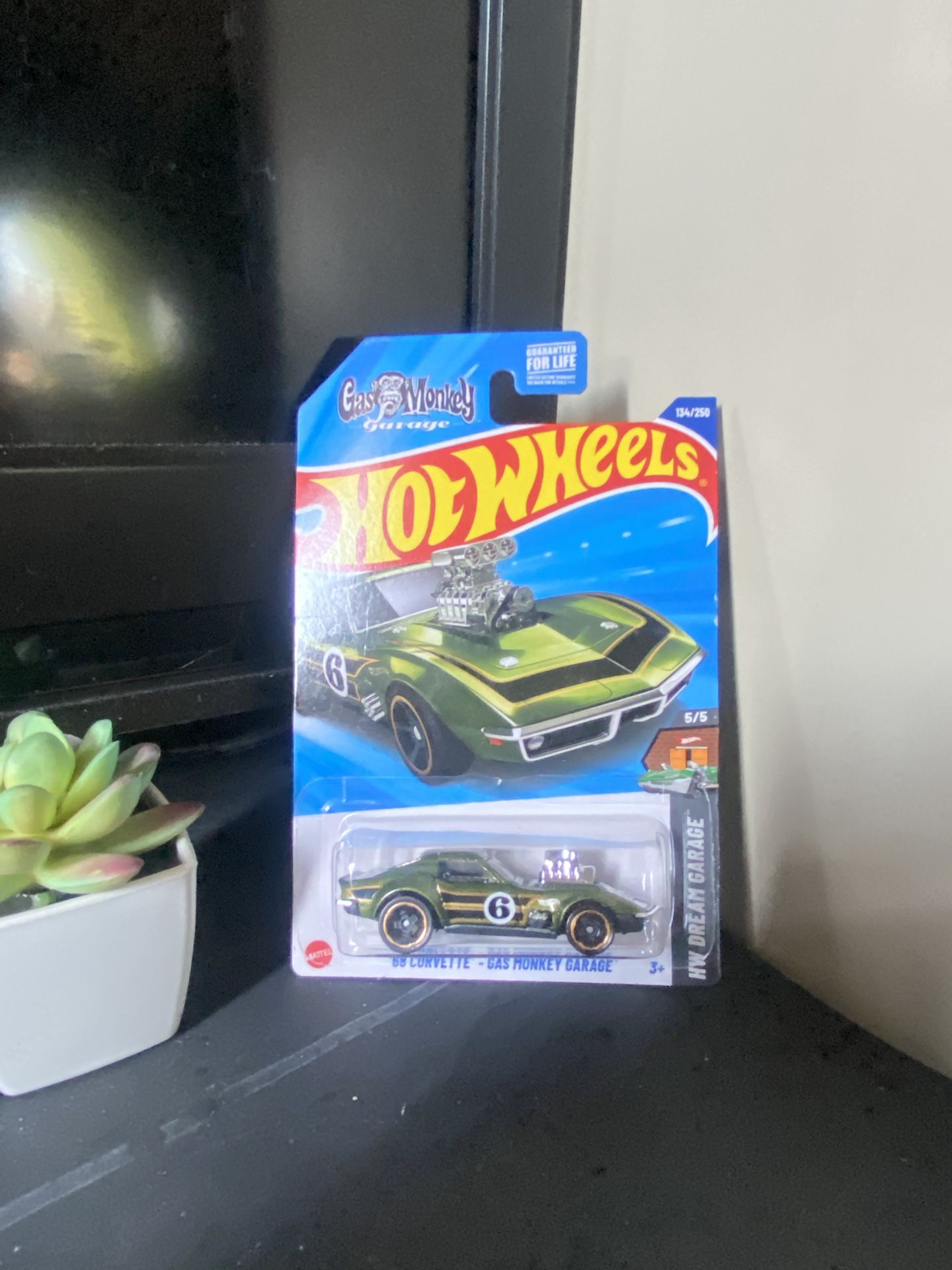 Hot Wheel