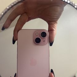 iPhone 15// 128 gb//Looks Brand New