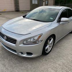 2012 NISSAN MAXIMA 