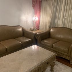 Sofa & Loveseat 