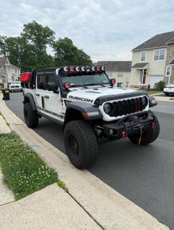 Distinction Applied Updated Custom JL/JT Grille