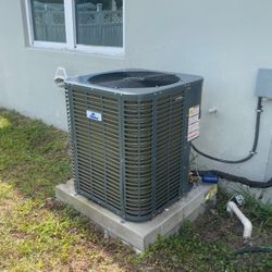 Brand New 3.5 Ton HEAT PUMP ….’AIR CONDITIONER 