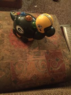 Packers toy music walks