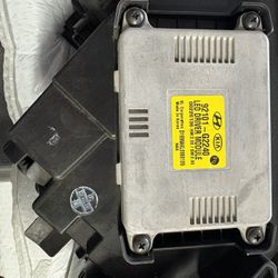 2020 Hyundai Ioniq Headlight LED Module 
