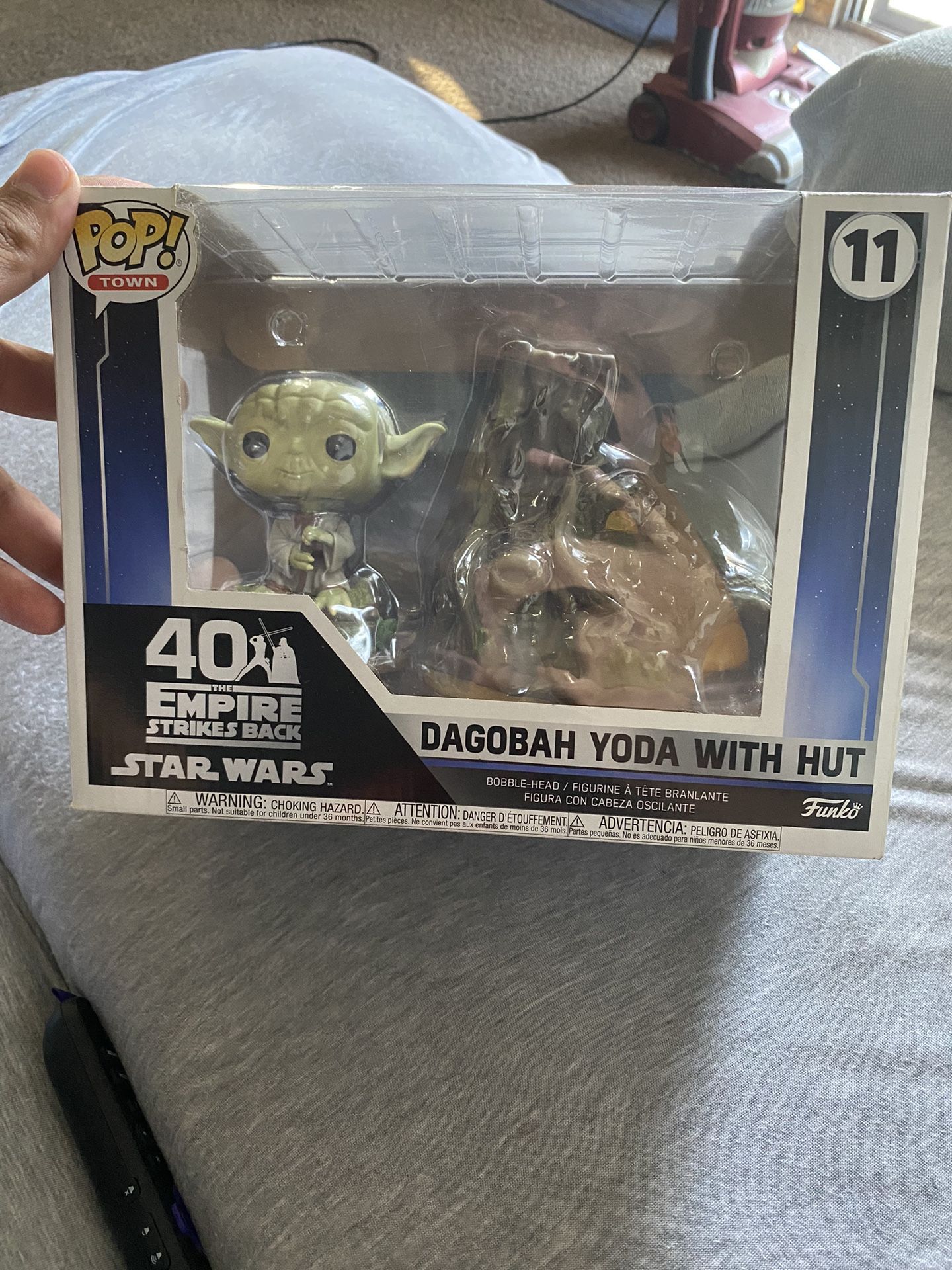 Funko Pop! Town: Star Wars Dagobah Yoda with Hut