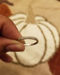 10 K White Gold Diamond Band