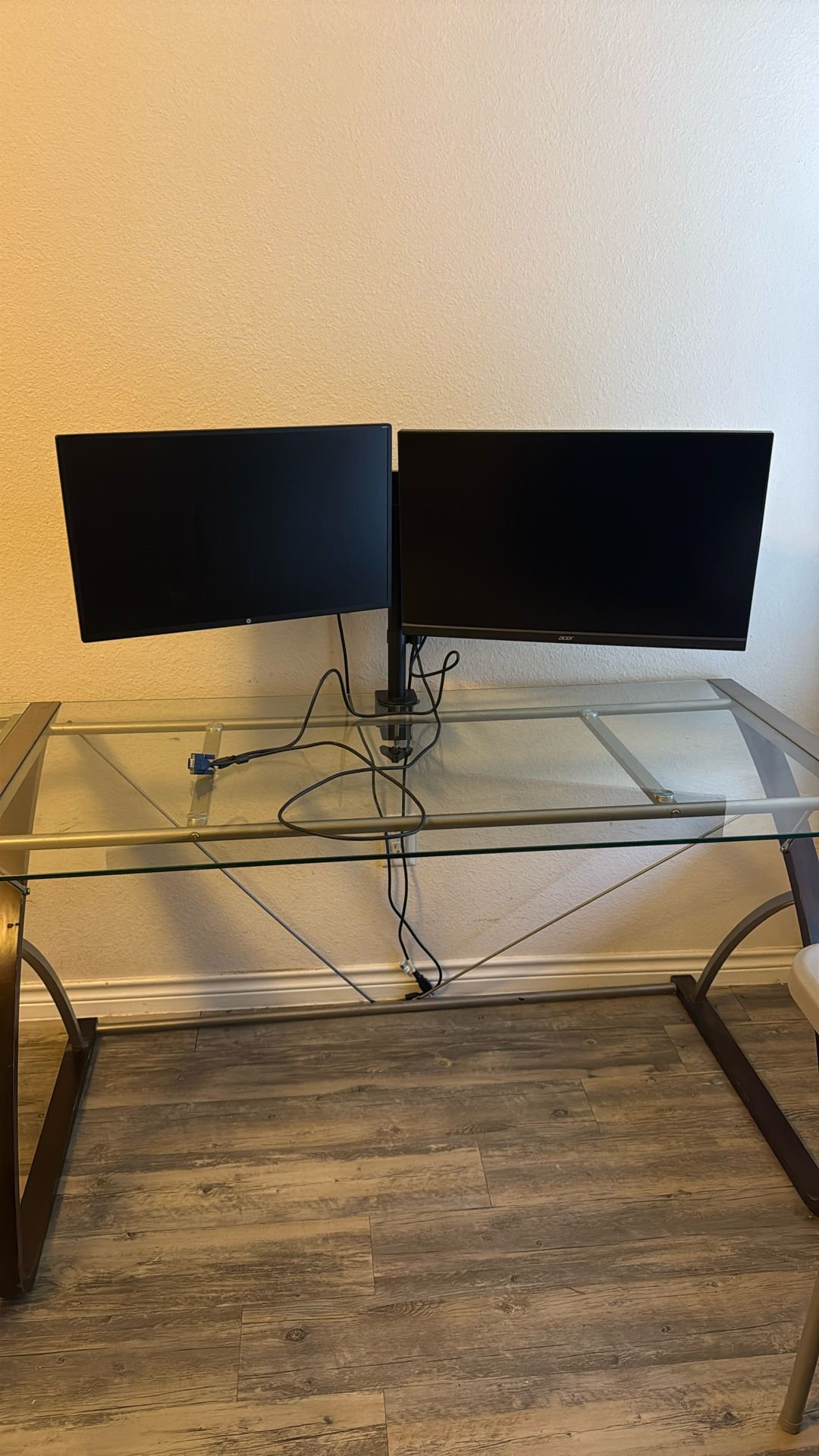 Monitors And Monitor Mount