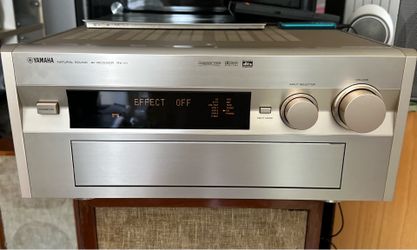 Yamaha Receiver RX-V1