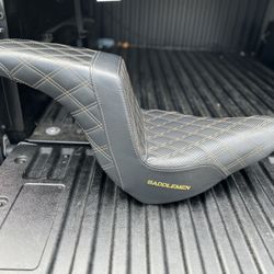 Saddlemen Seat 