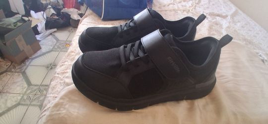 Free walmart comfort walk shoes