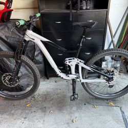 Giant trance  X3 27.5 medium 