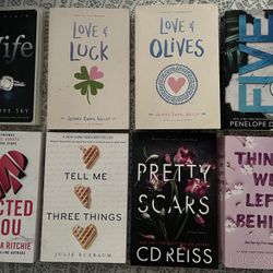 Books Romance/Fantasy/Suspense