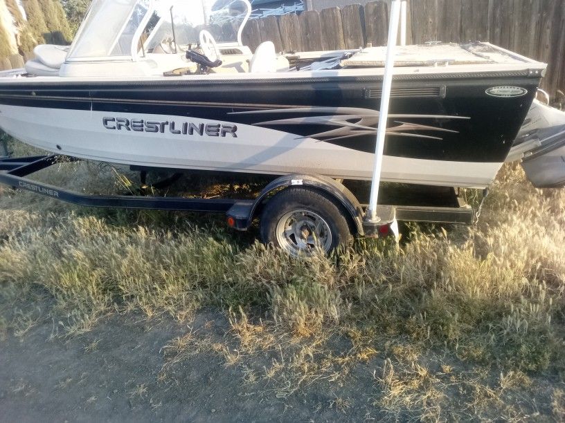 2001 Crestliner Cf-0159-pt