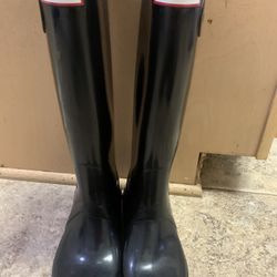 Like New Hunter Rain Boots Size 5/6