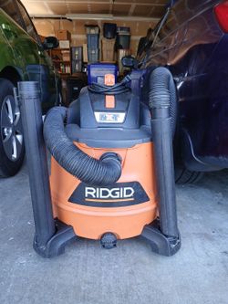 RIDGID Wet/Dry Shop Vacuum