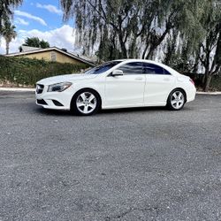 2016 Mercedes-Benz CLA 250