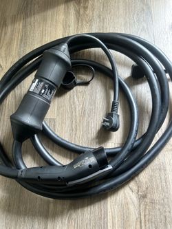 Tesla charging cord