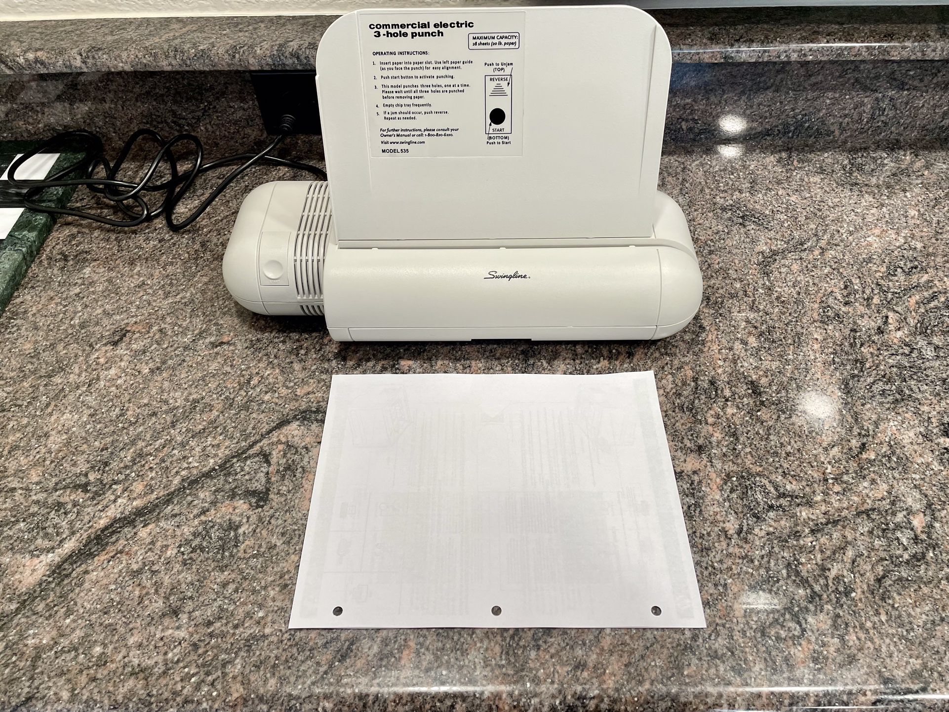 Swingline Commercial Electric 3-Hole Punch 28-Sheet Capacity Model 535  tested for Sale in The Bronx, NY - OfferUp
