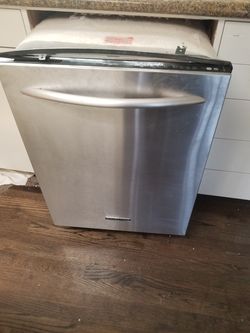 Kitchen Aid stainless steel dishwasher
