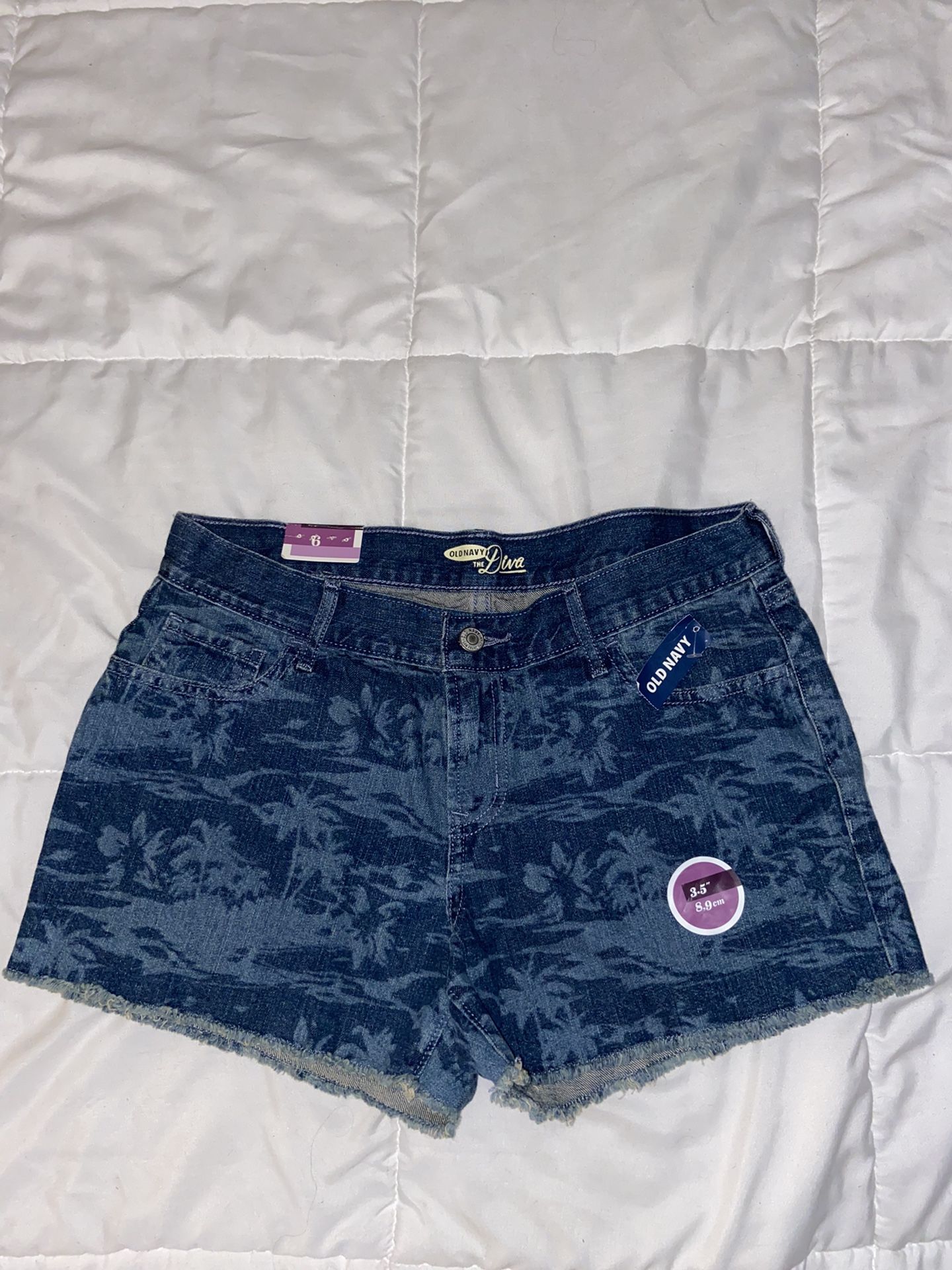 Old Navy Women’s shorts