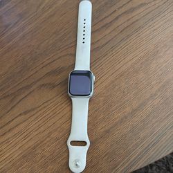 Apple 7 series watch
