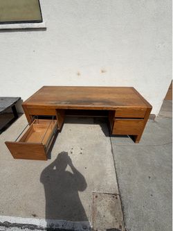 Free desk with file