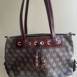 Vintage Dooney & Bourke bag