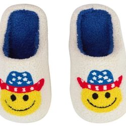 Womens Size M 7/8 Smiley Face & Patriotic Cowboy Hat Slip-On Slipper Shoes NEW
