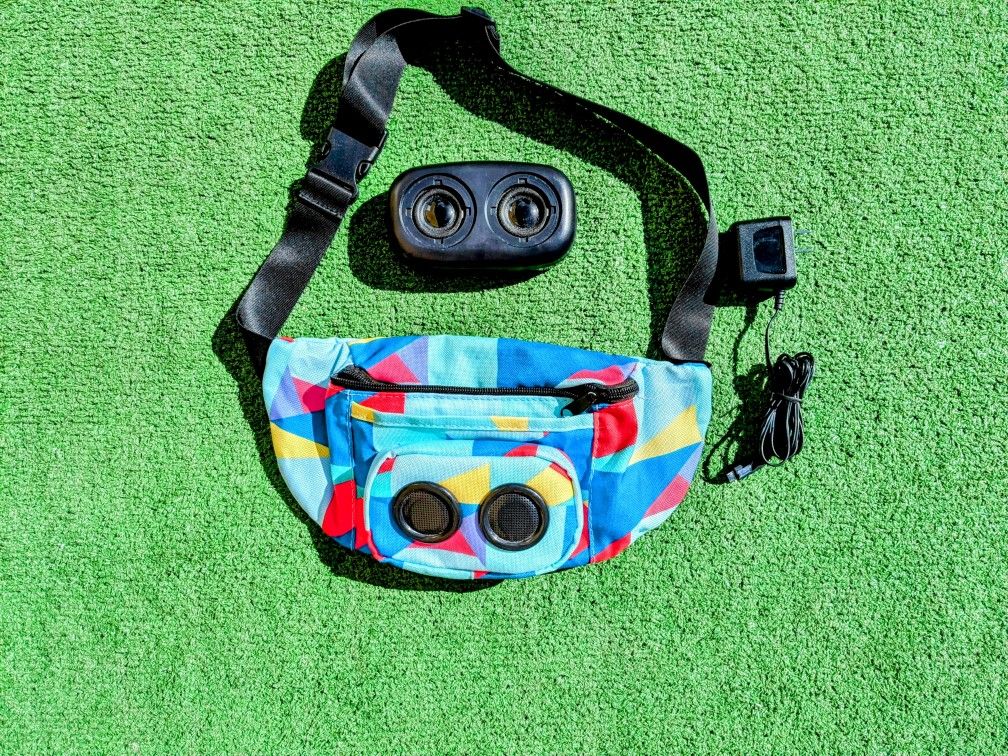 Vivitar Bluetooth JAMBAG Speaker 80's Color Block Belt Bag Fanny Pack Retro EUC