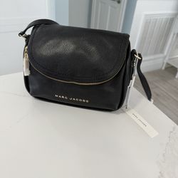 Marc Jacobs The Groove Black Leather Crossbody With Gold Accents