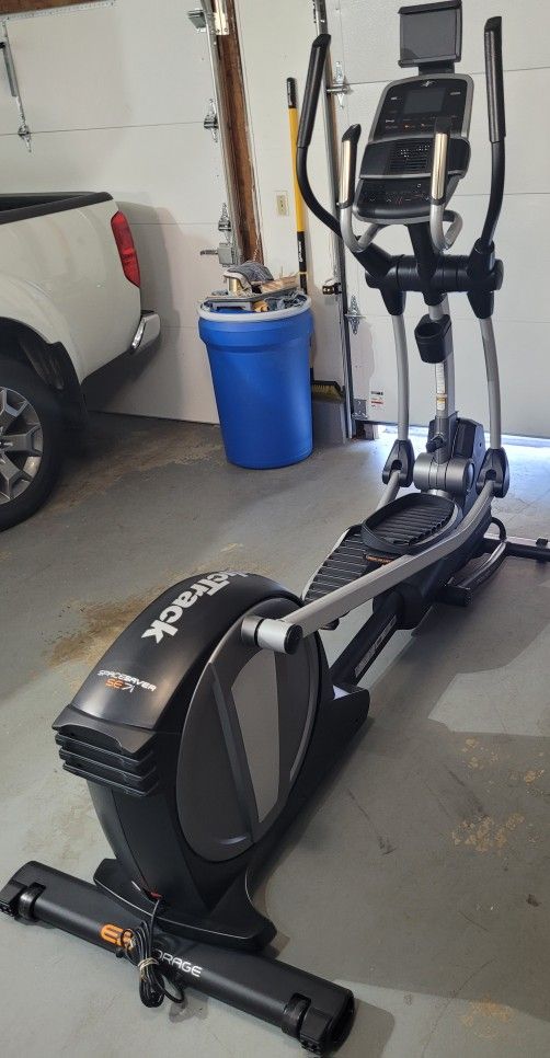 NordicTrack SpaceSaver SE7i Elliptical $650 OBO!