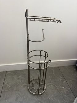 Bathroom toilet roll holder with shelf
